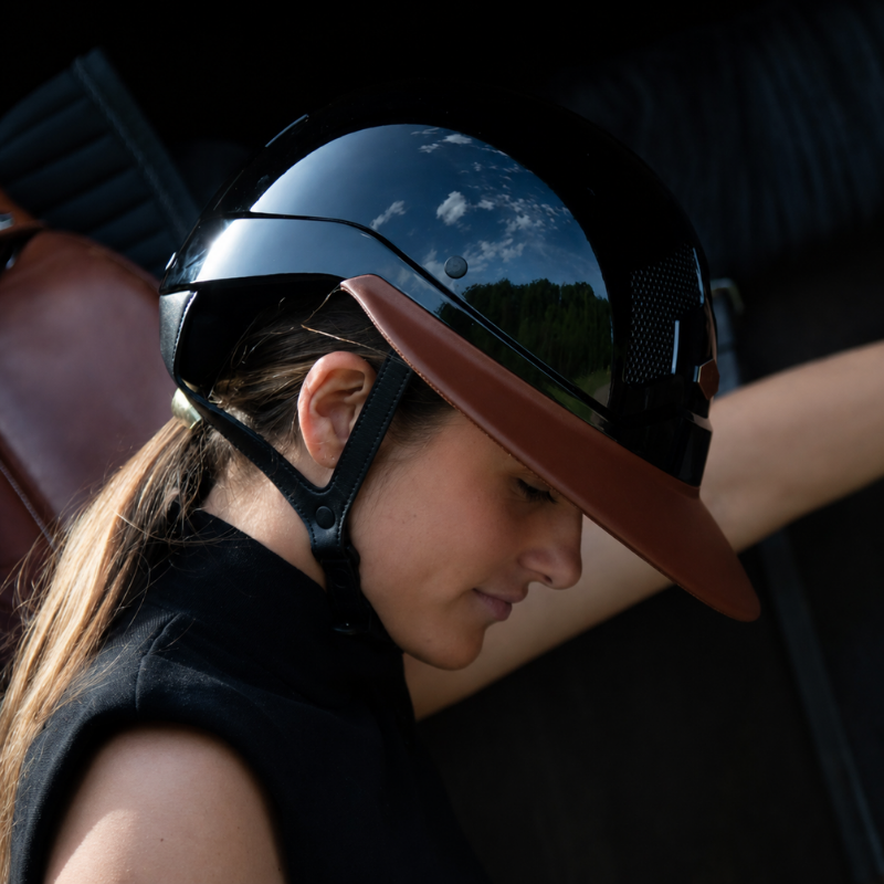 Visière cuir de casque Armet Flex-On | Vestride