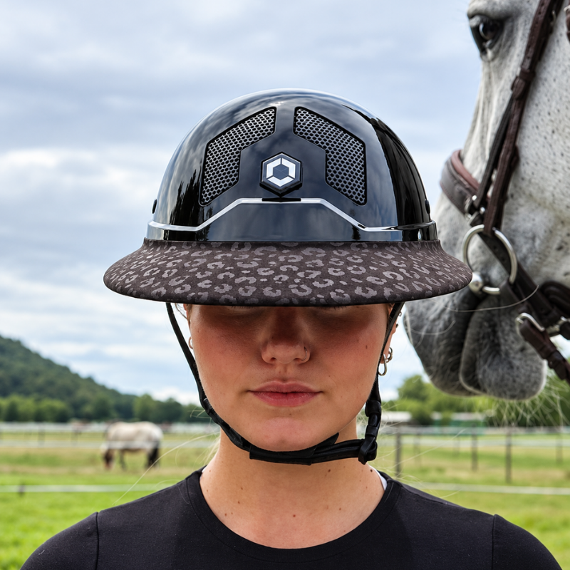 Leopard velvet visor – Flex-On | Vestride