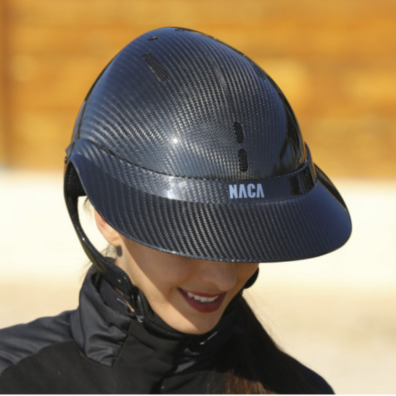 Visière brillante XL Carbone - NACA | Vestride