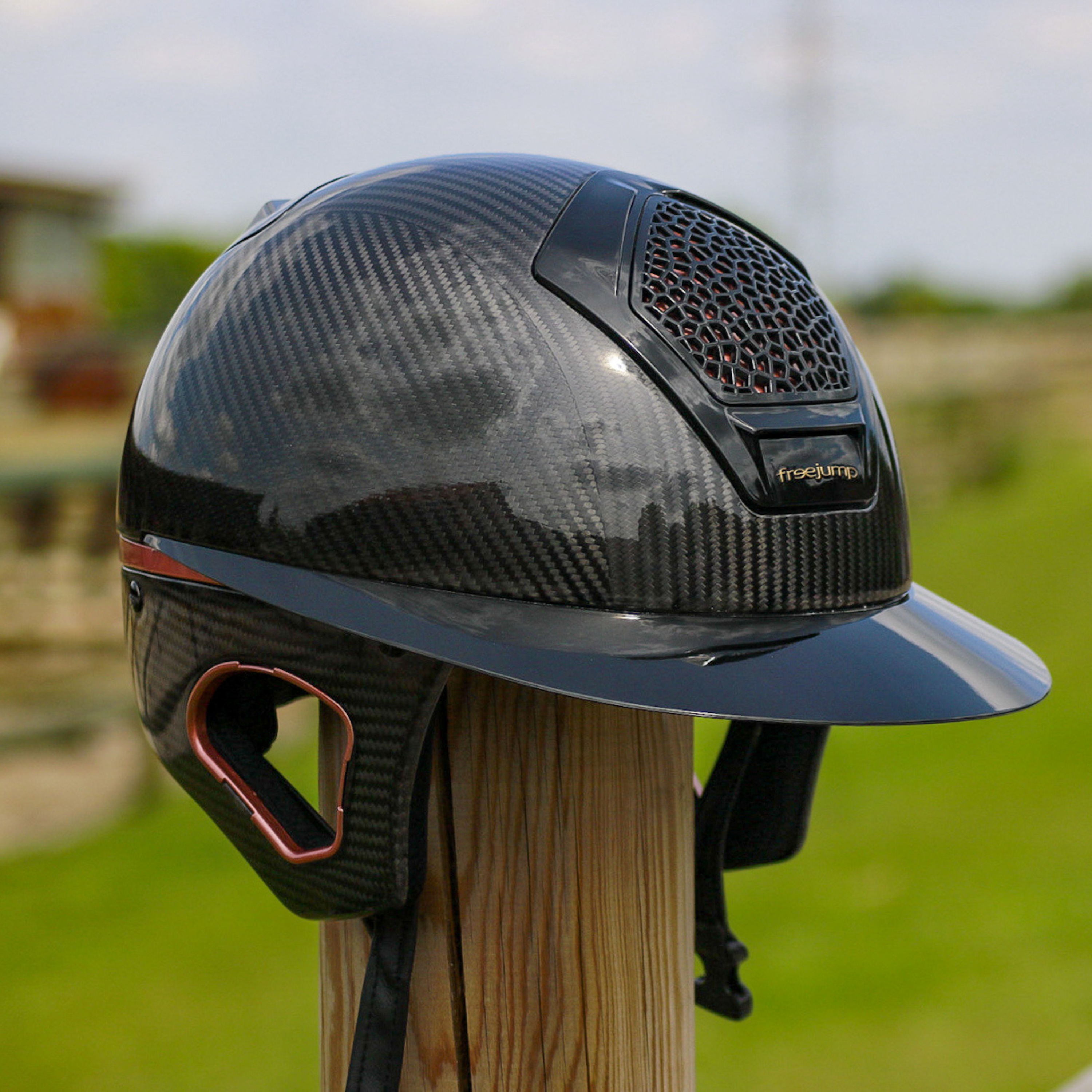 Freejump’s Voronoi helmet: the first model with temporal protection