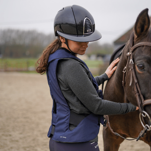 Airbag Léger 2 d'Hit-Air chez Vestride