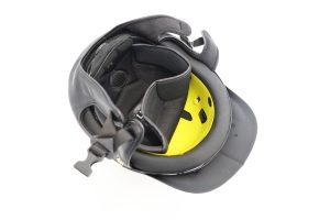 Casque MIPS équipé de la technologie MIPS pour une meilleure protection de la tête du cavalier