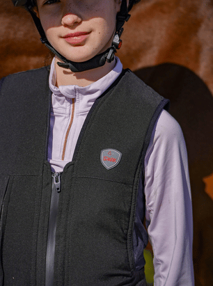 Manège Airbag: lightweight & protective
